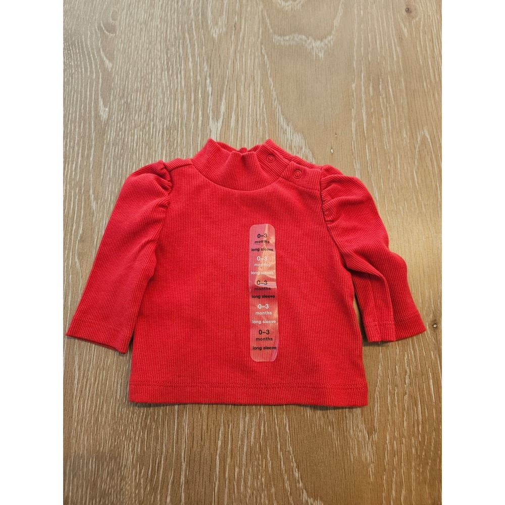 Baby‎ gap top 0-3 mos